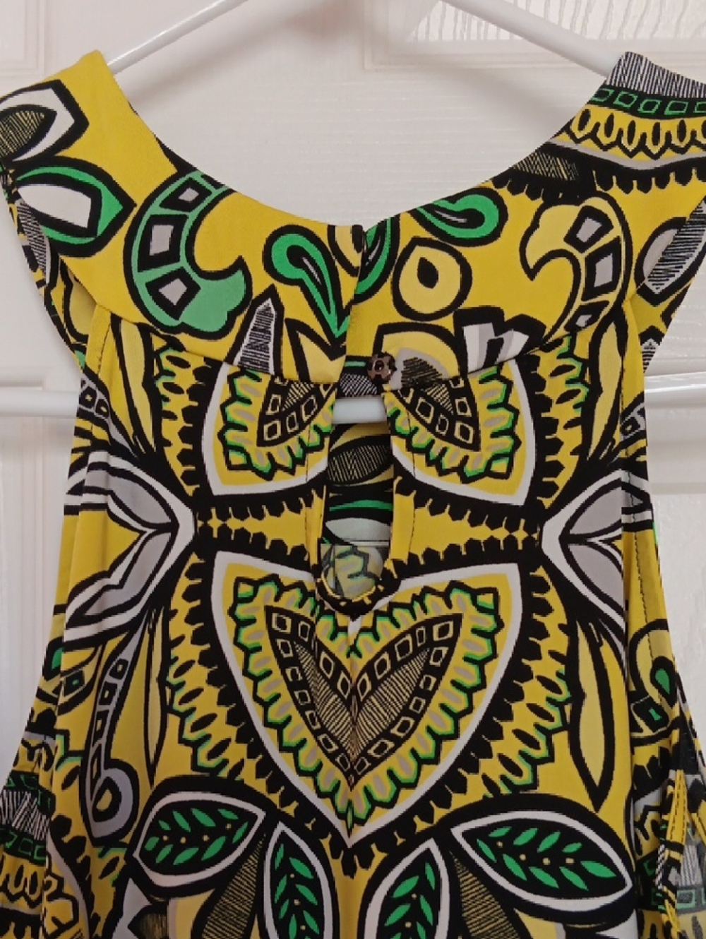 INC International Concepts Yellow & Green Paisley Halter Top.Boho.Size Small
